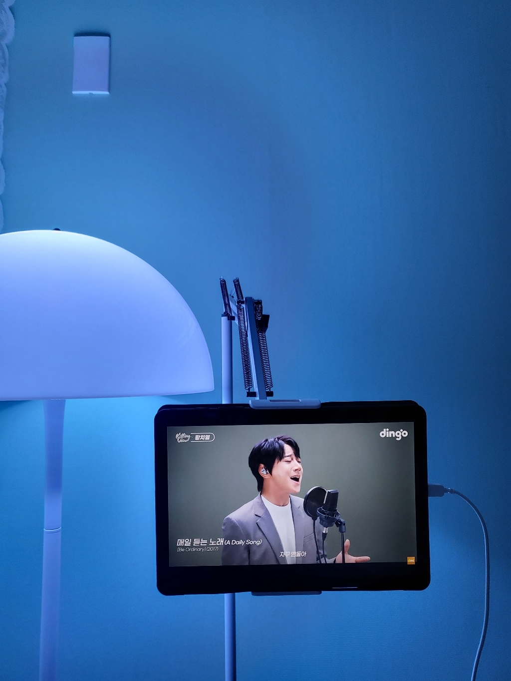 크레앙 스탠딩 태블릿/스마트폰 거치대