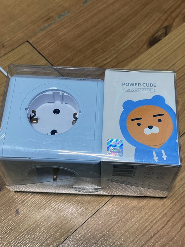파워존 카카오 파워큐브 USB 4000W 고용량 멀티탭 블루 라이언 16A