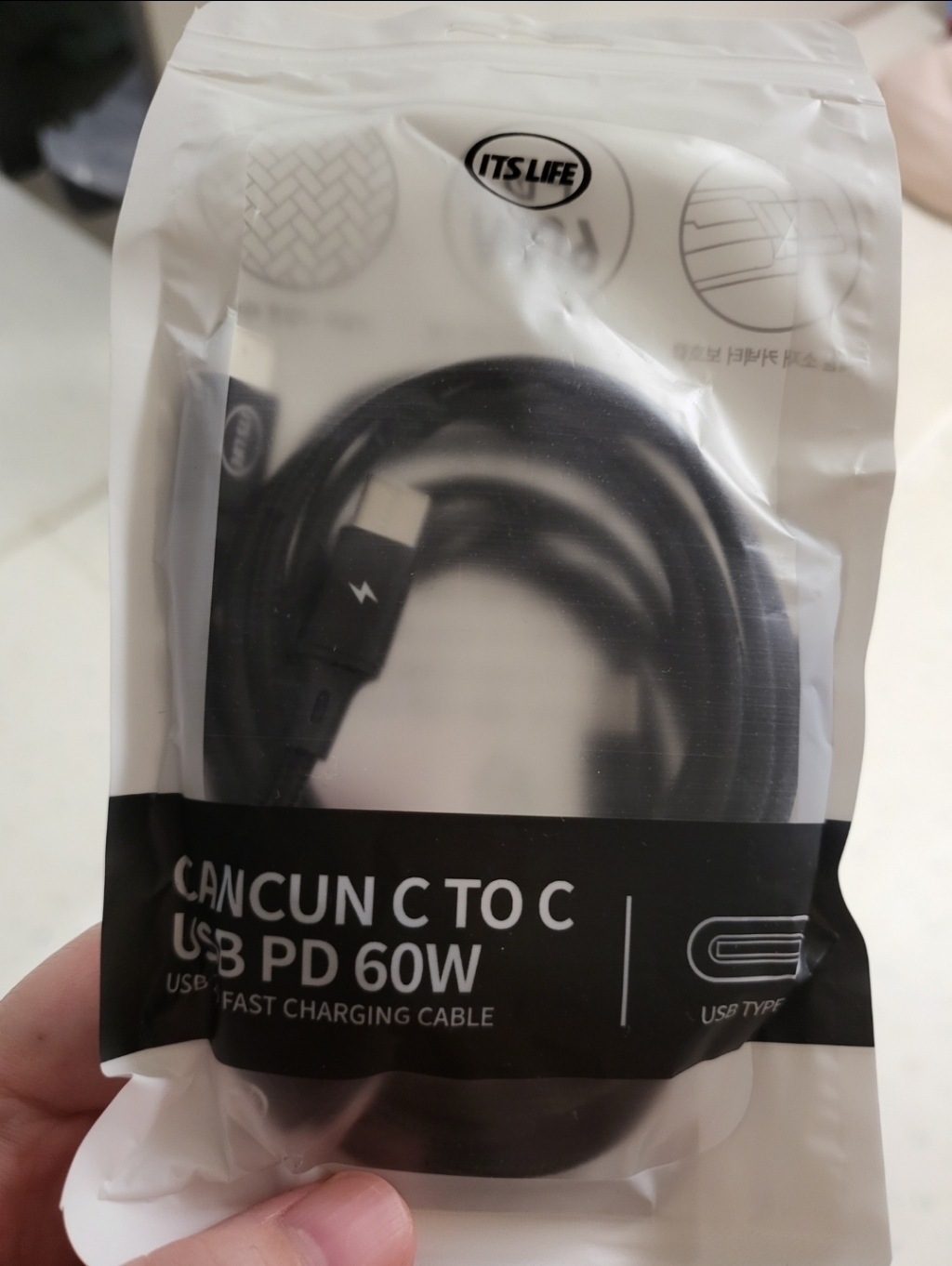 이츠라이프 칸쿤 USB C to C 고속 충전케이블 60W D 1