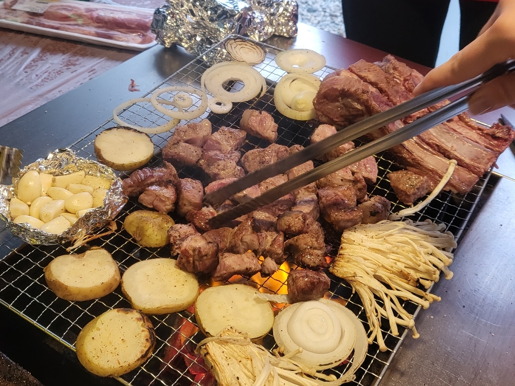 플레잇 프렌치드 램 숄더랙