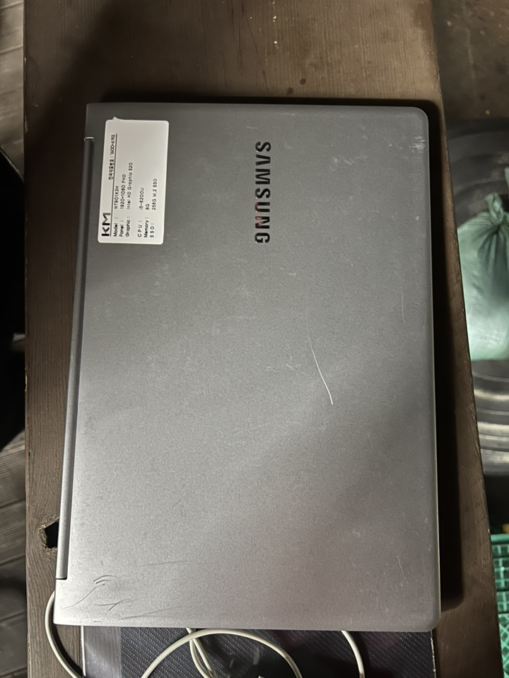 중고노트북 NT901X3H i5-6200U B B 133인치 인텔 6세대 울트라슬림 노트북