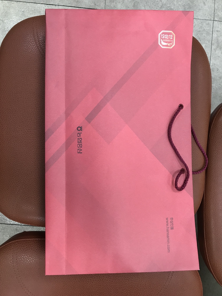 한삼인 홍삼원기진액 파우치 쇼핑백