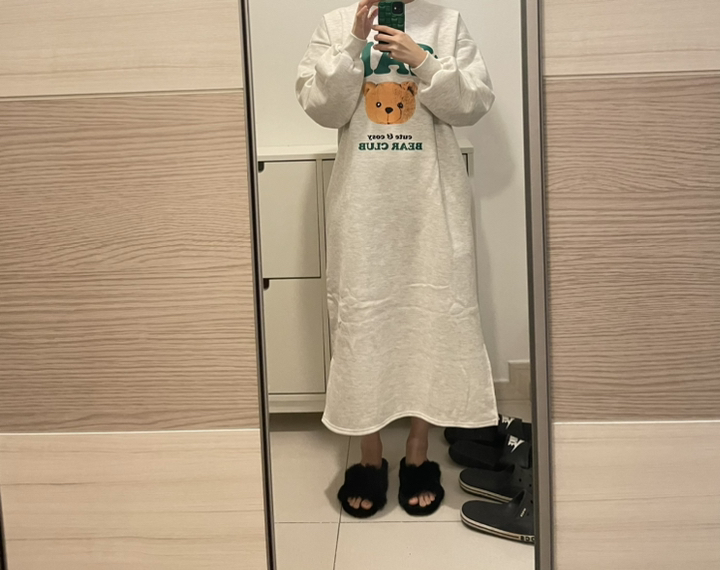 바이엘르 기모 도톰한 곰돌이 프린팅 맨투맨 롱 원피스 빅사이즈