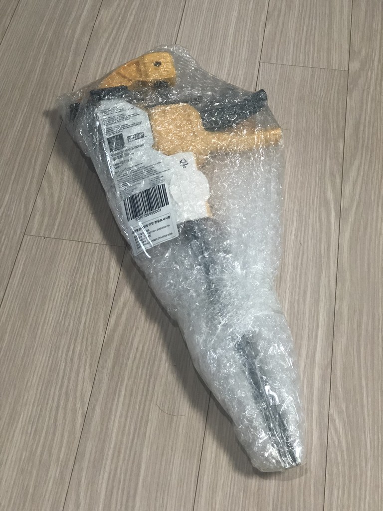 디월트 목공용 목재 클램프 중형  DWHT83140   DWHT83139