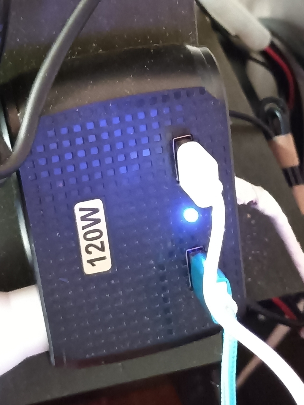 120W 12V-24V 겸용 2구USB 3구 멀티소켓 시거잭 자동차 차량용