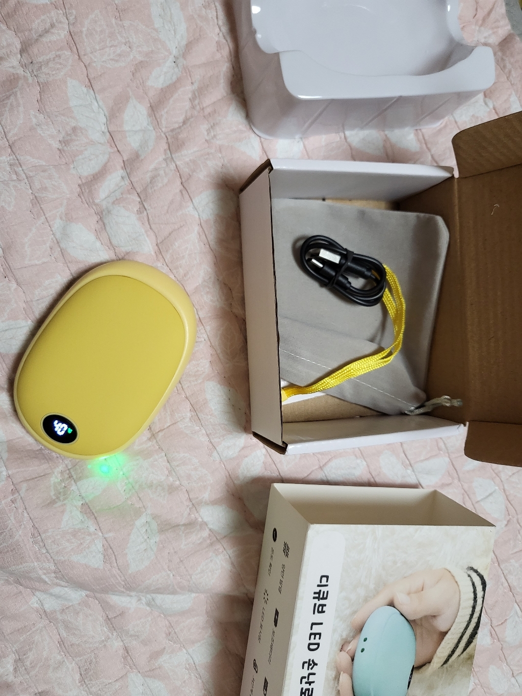 디큐브 손난로 보조배터리 러블리 ah 파스텔 보들보들한 그립감