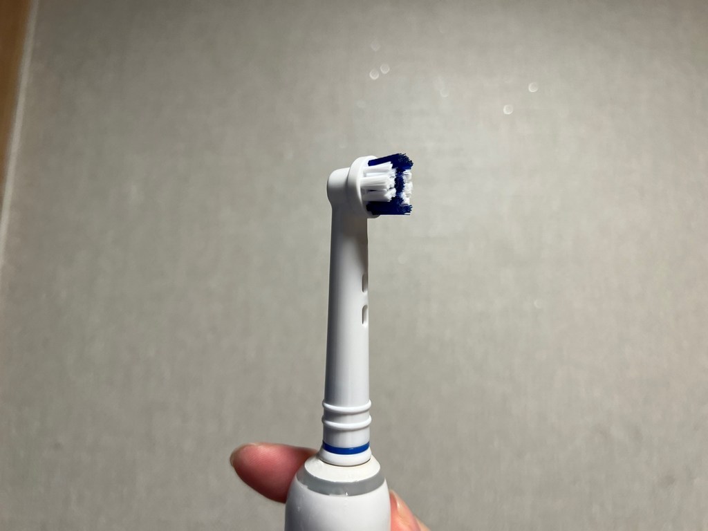 바른이케어 오랄비 전동칫솔 환용 전동칫솔모 EB