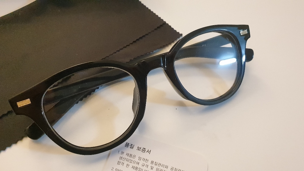 리끌로우 뿔테 E375