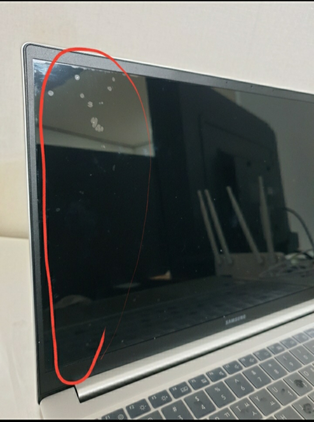 자동기포빠짐 노트북 액정 보 필름 고광택 화면 보안 보 삼성 그램 맥북 리뷰 후기