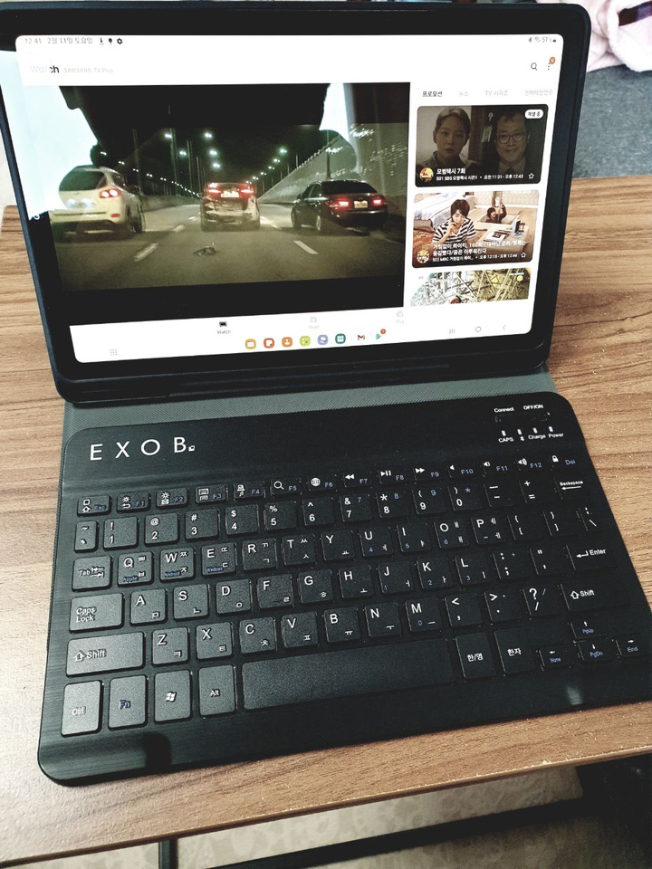 엑스오비 블루투스 스퀘어 키보드 케이스 HB030