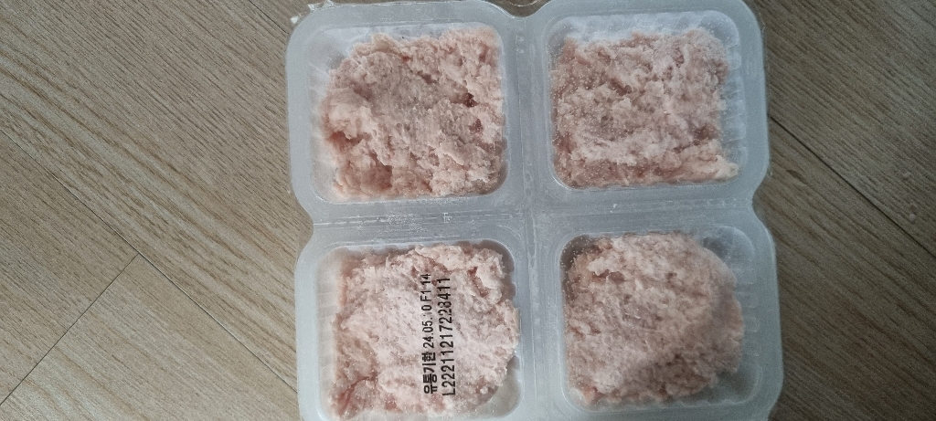하림 IFF 무항생제 인증 닭가슴살 다짐육 이유식용 2단계