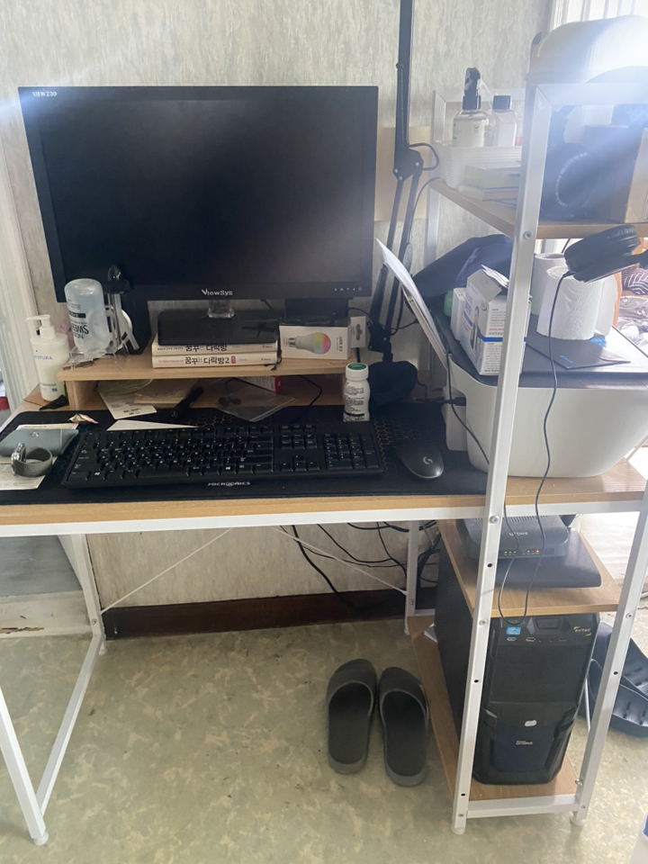 코멧 컴퓨터 책상 1048
