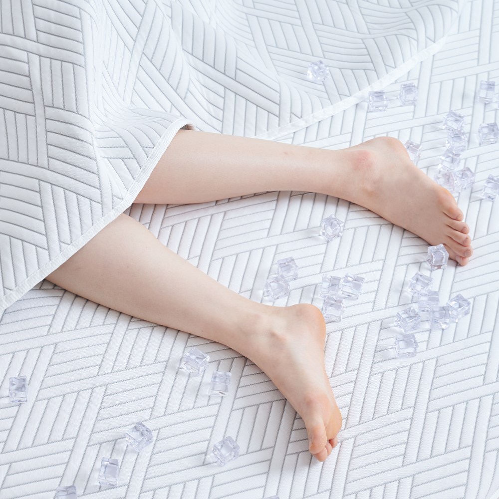 듀라텍스 냉감 쿨매트로 열대야 없는 시원한 여름밤을!