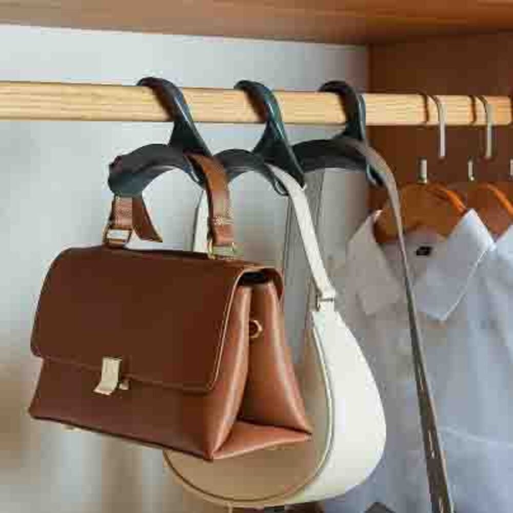 가방 정리의 핵심: 젬탑 휴대용 가방걸이