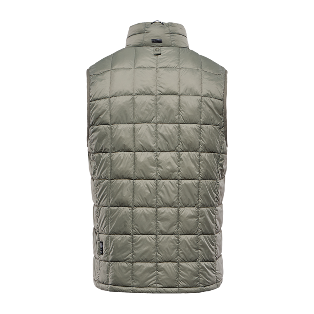 따뜻하고 스타일리시한 겨울의 필수 아이템