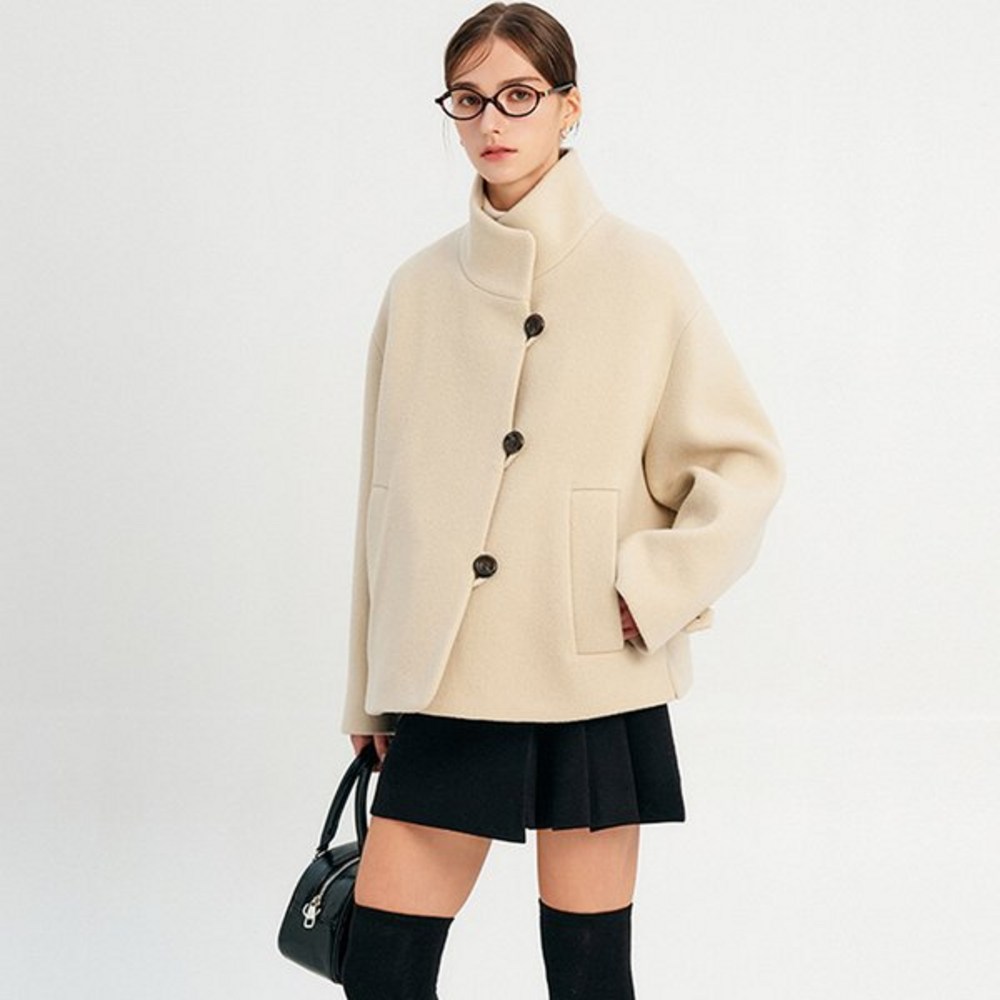 LOOKAST 룩캐스트니브 울 하프 하이 넥 코트_베이지 / NIVE WOOL HALF HIGH NECK COAT_BEIGE
