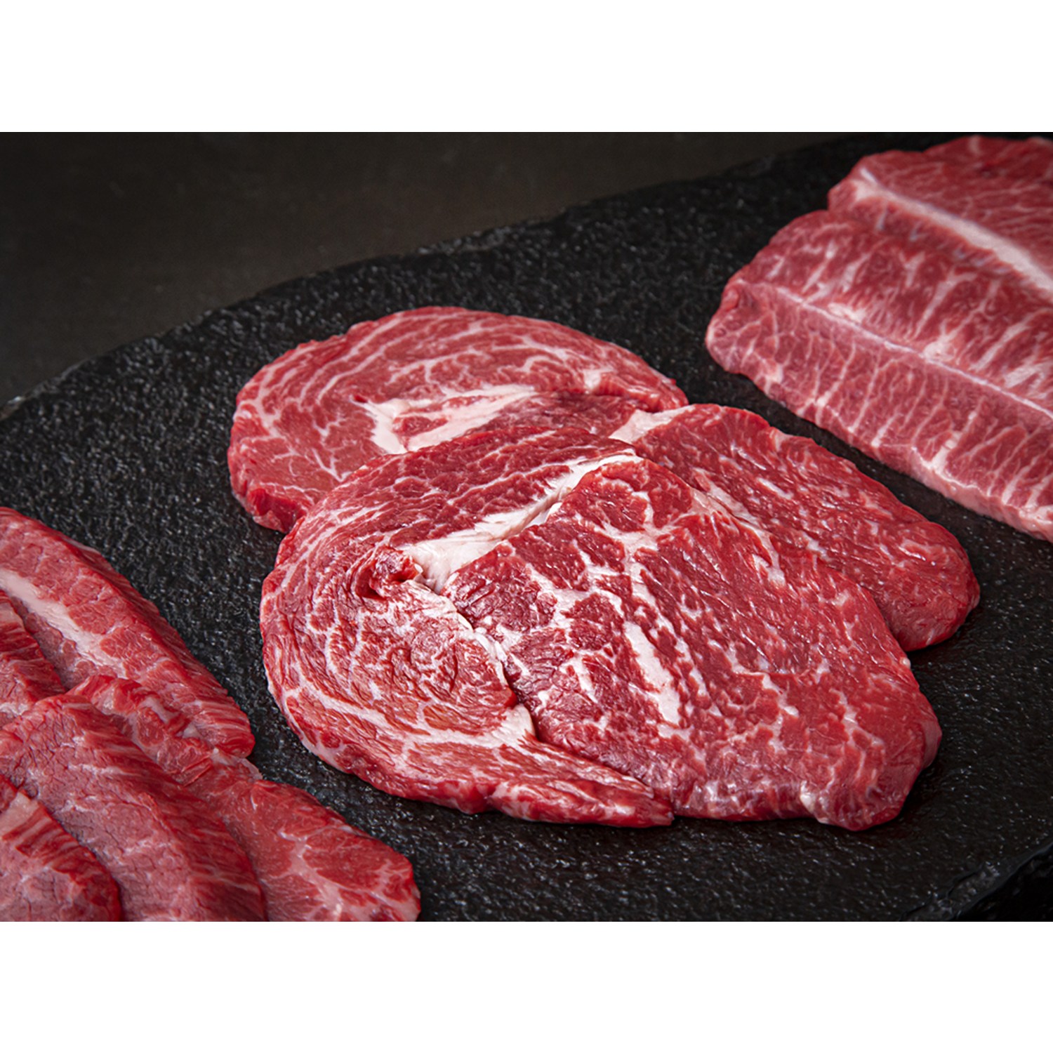 특별한 날, 전통참한우 구이 선물세트로 최고의 감동을 선물하세요.