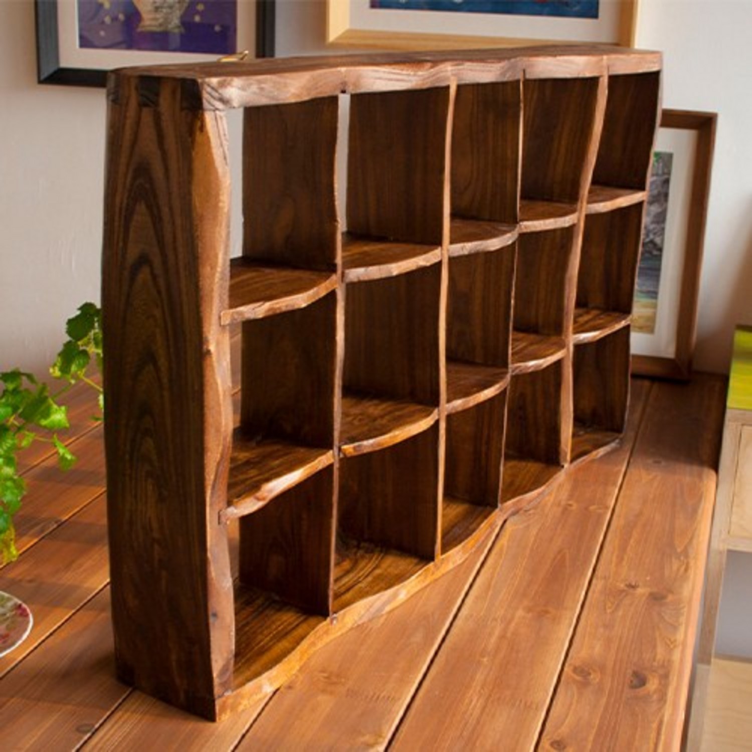 숲의 향기를 담은 느릅나무 컵보관대로 주방을 아름답게!