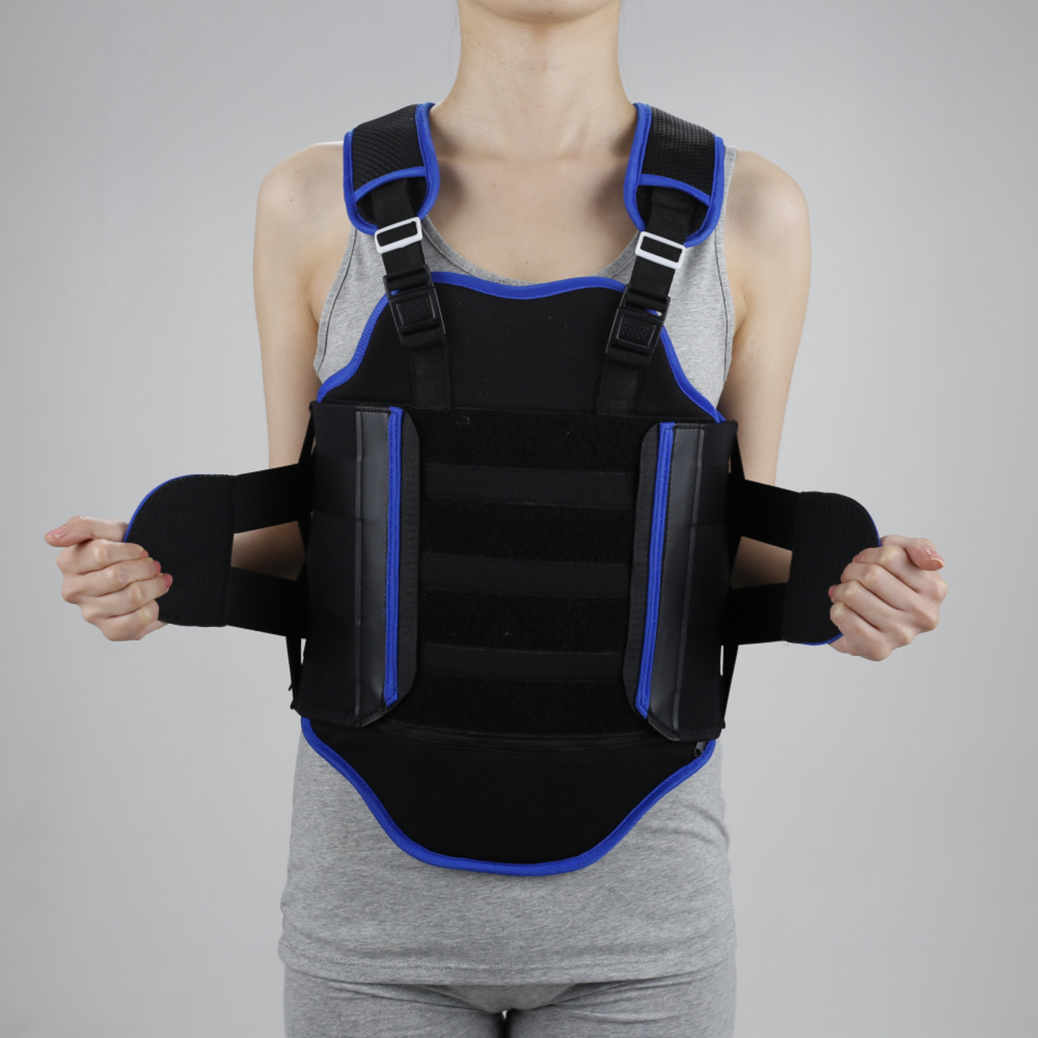 척추 건강을 위한 필수 아이템, 이즈메디 의료용 척추보조기 T011 TLSO