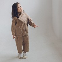 맘스메이드 아동용 댕댕 상하의 + 목도리 + 브로치 세트