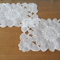 앙드레 자수 식탁매트 2p, 아이보리, 45 x 30 cm
