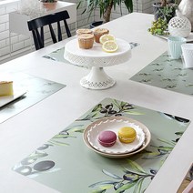 엘라다이닝 양면 식탁매트 2p, 올리브, 42 x 29.7 x 0.2 cm