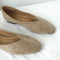 릴렉티브 스웨이드 로젤 포인트 플렛슈즈