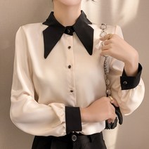 페이퍼먼츠 투톤 진주 버튼 디테일 셔링 블라우스 01438