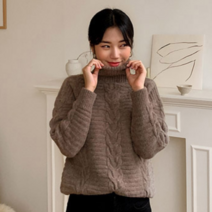 엔비룩 여성용 베이비 꼬임 폴라 니트