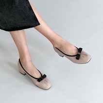 어바웃슈 세리아 리본 가죽 펌프스