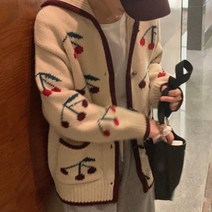 뉴욕홀릭 / BR 체리 가디건