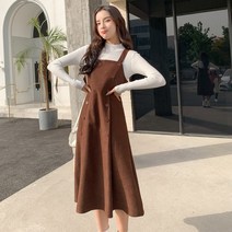 2컬러 여성 가을 무드 페미닌 터틀 투버튼 뷔스티에 멜빵 플레어 원피스(슬림 니트티셔츠포함)