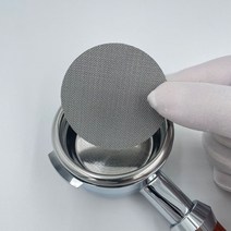 커피머신샤워스크린 커피머신부품 필터 expresso portafilter 커피 머신 용 515458 mm 접촉 샤워 스크린 퍽 스크린 메쉬 보편적으로 사용되는 b5x5, 58mm