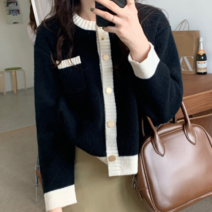 데이홀릭 여성용 가을 겨울 도톰 고급 밀리 빈티지 금장단추 니트 가디건