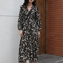 돌드업 분위기 있는 여자 플라워 패턴 가을 코디 롱원피스