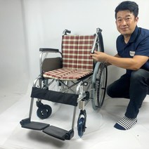 (ISO 9001 국제 품질인증) 미키코리아 수동 휠체어 구입 고급형 경량 발판탈 부착 장애인 보장구 휴대용휠체어 지원 의료기상사 의료기기 노인 장기요양 복지용구, 고급형 미라지7(22D)-B 15.5kg