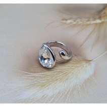 오스트리아산크리스탈 티어드롭 패션반지 프리사이즈