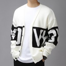 더맨쉽 감각적인 레터링 포인트 오버핏 니트 가디건 DLTGT23008