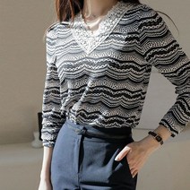 스타일온미 시니즈 물결 레이스 라인 배색 블라우스 티