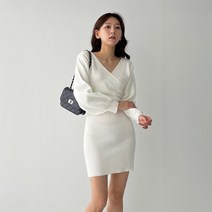 마쿠쿠 랩st 퍼프 브이넥 긴팔 여성 H라인 슬림 미니 니트 원피스