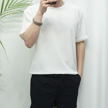 미꼬장 구김없는 남자 립넥 반팔티셔츠