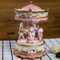 오르골 대만 보석함 제작 로맨틱 공예 생일 발렌타인 데이 회전 웨딩 수지 럭셔리 목마 뮤직 박스 LED 조명 장난감 홈 시계 장치