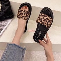 리앤킴 여성 호피 무늬 심플 슬리퍼 L105