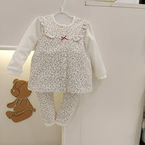 압소바 무형광 순면 100% 사랑스런 색감의 잔꽃 실내복 입니다