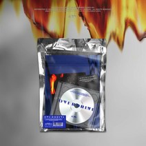 [CD] I.M (아이엠) - OVERDRIVE [BLUE ver.] : 아웃커버 + 포토북 + 슬림 쥬얼케이스 + 리릭북 + 무드포토카드 + 포토카드 1종...