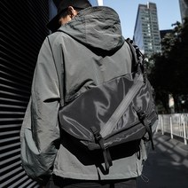 여대생크로스백 트렌드 가방 운동 타입 대학생 카고 숄더백팩 여성 캐쥬얼 모터 무드 메신저백 3663084323