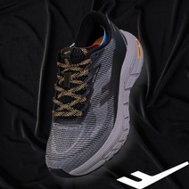 프로스펙스 역대급 반발성 맥스쿠셔닝을 적용하여 최상의 쿠션감과 탄성을 보여주는 족저근막염에도 좋은 볼넓은 와이드핏 블랙 컬러 데일리 중장거리 런닝화 러닝화 운동화 워킹화_NCPT