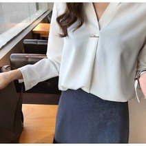 반:온 V넥 긴팔 블라우스 셔츠