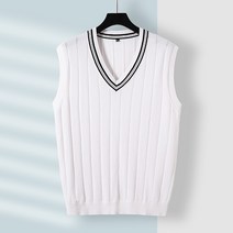 단정한 기본 브이넥 니트 조끼 남학생 직장인 룩 교복 정장 데일리룩 봄 데이트 패션 댄디 깔끔한