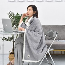 목도리 담요 사무실 낮잠 두꺼운 겨울 낮 휴식 게으른 맨 소파는 학생들이 다리 담요를 덮습니다